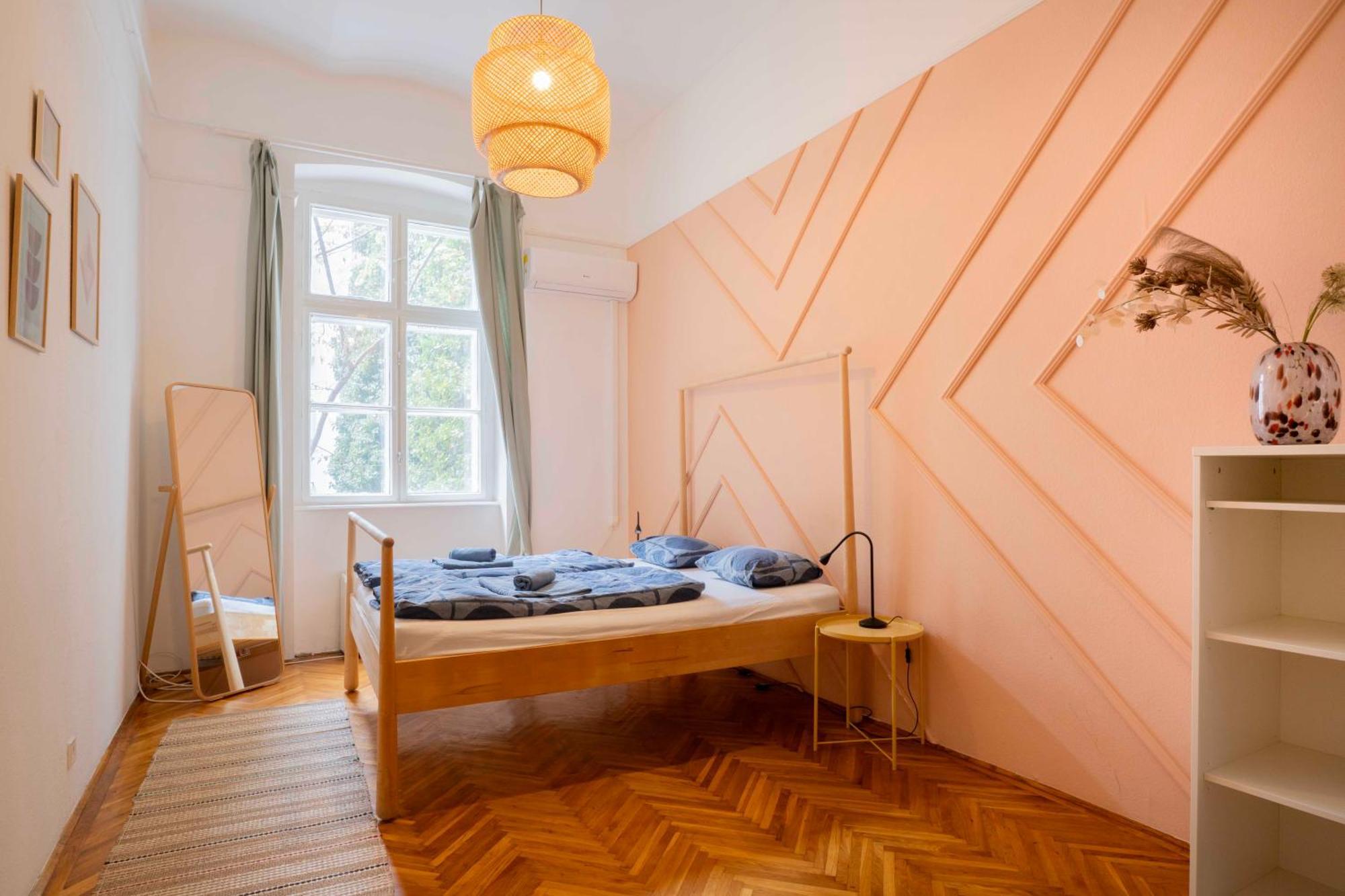 Quiet Design Apartment Next To Szimpla Ka8 Budapeste Exterior foto